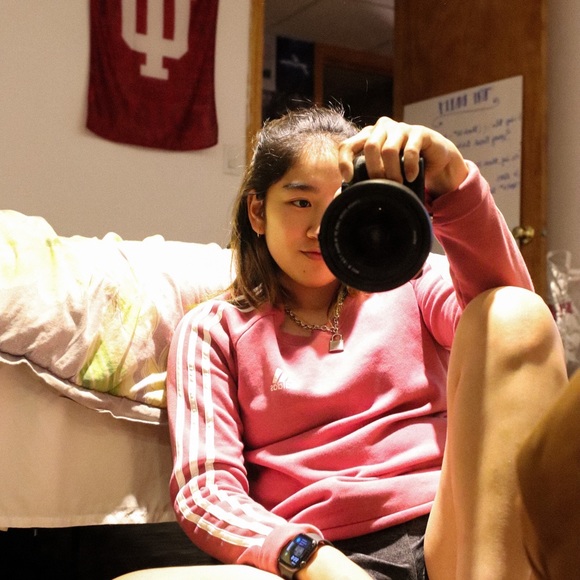 Adidas Crewneck Swearshirt - Picture 2 of 3